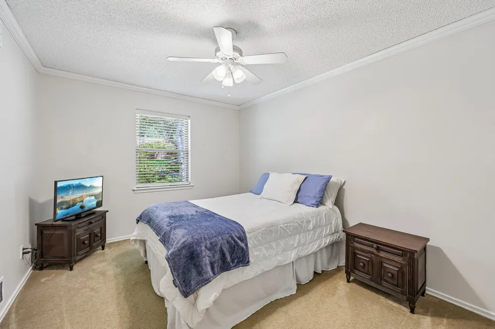 8324 Moorcroft Drive Dallas, TX 75228