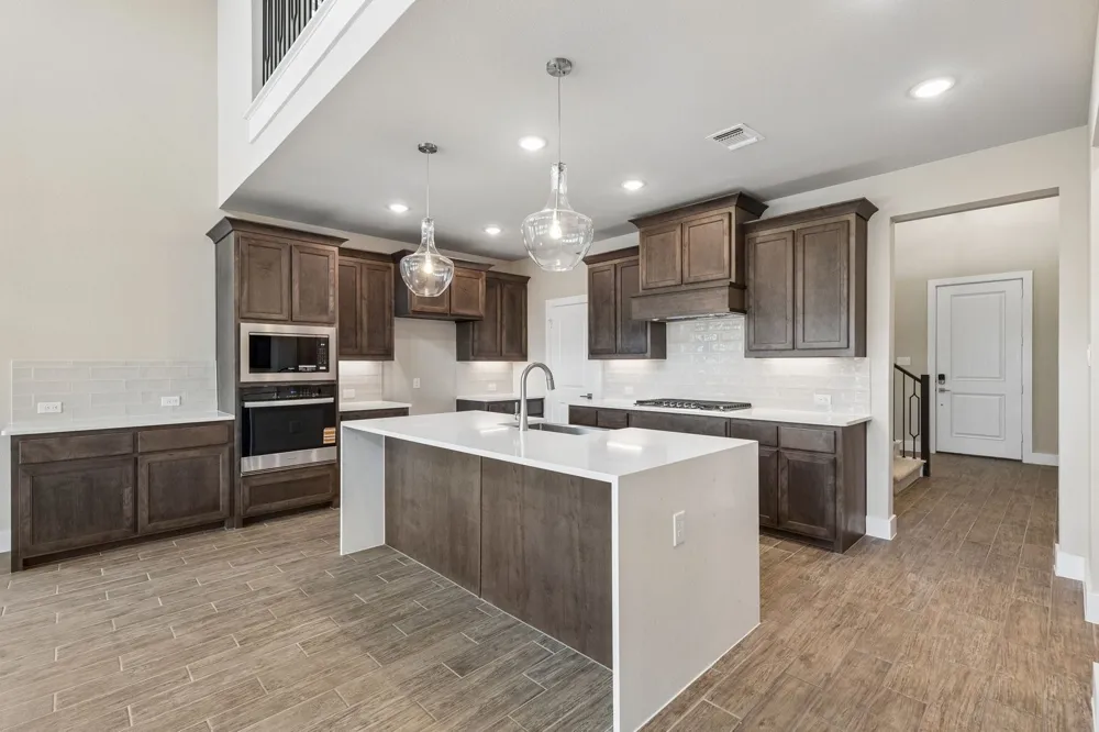 1011 Goldenrod Drive Justin, TX 76247