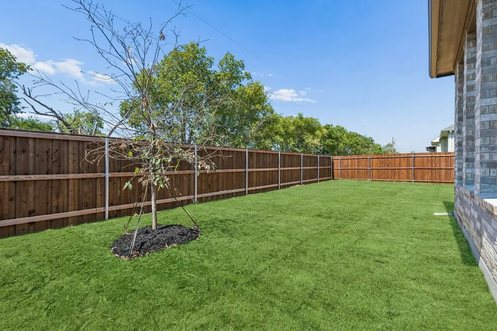 1011 Goldenrod Drive Justin, TX 76247