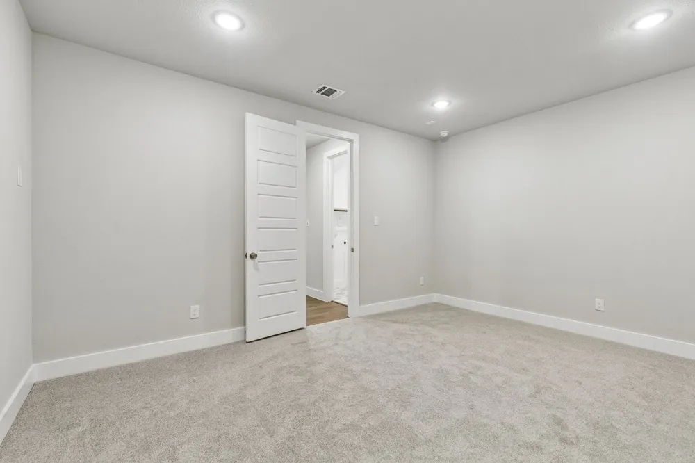 1013 Goldenrod Drive Justin, TX 76247