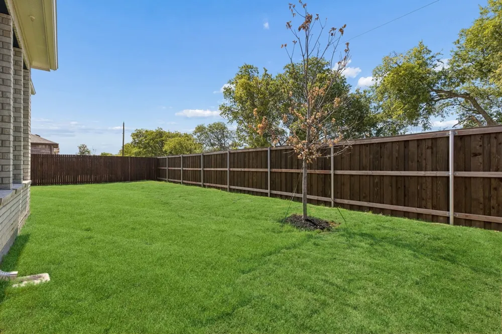 1013 Goldenrod Drive Justin, TX 76247