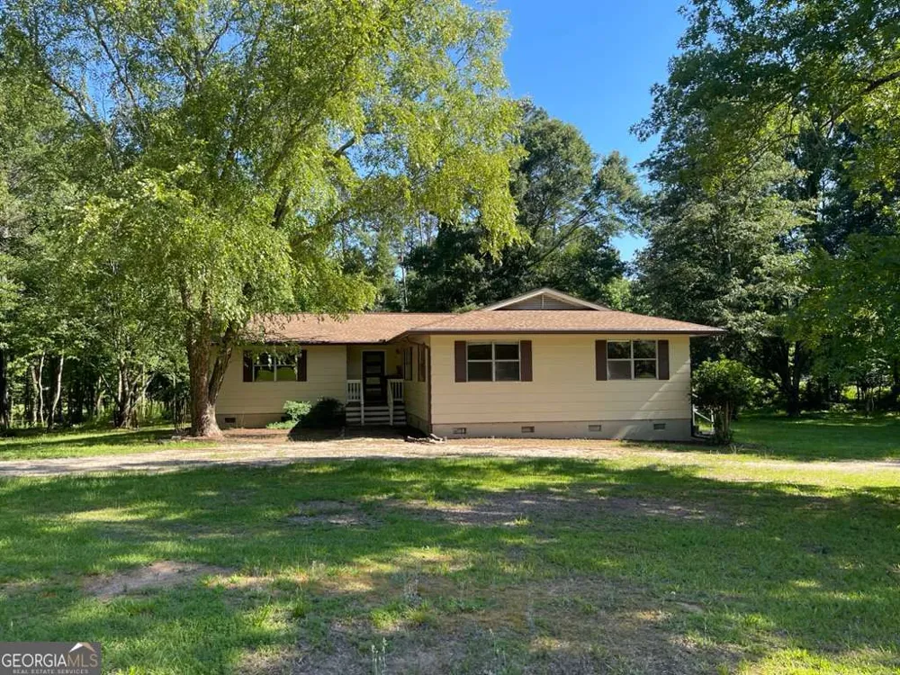 1071 Dials Mill SPUR Statham, GA 30666