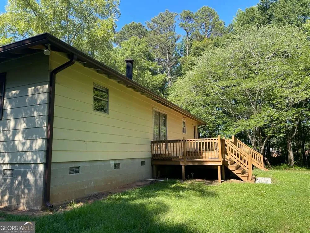 1071 Dials Mill SPUR Statham, GA 30666