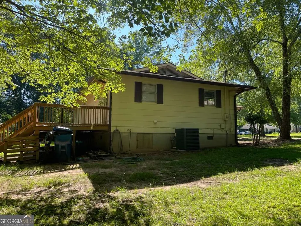 1071 Dials Mill SPUR Statham, GA 30666