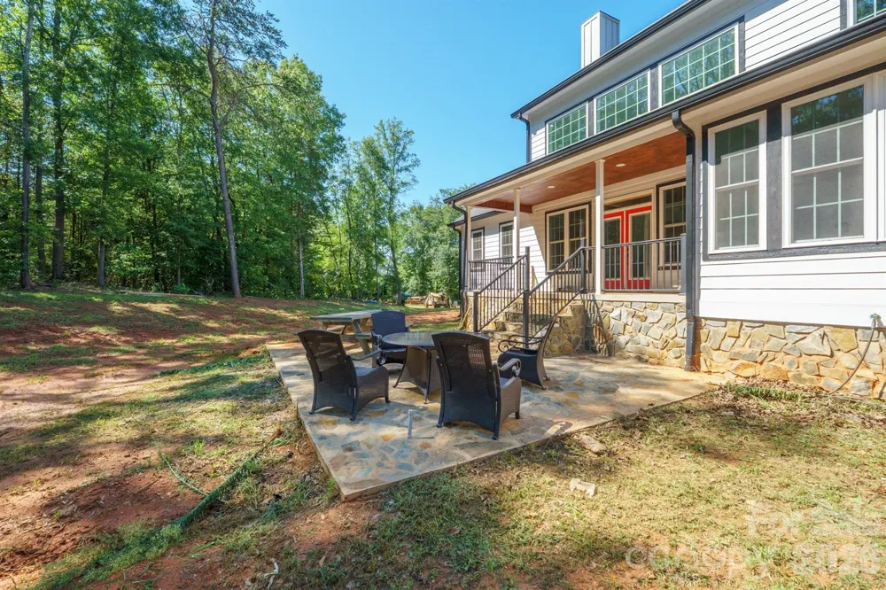 378 Walnut Tree Road Statesville, NC 28625