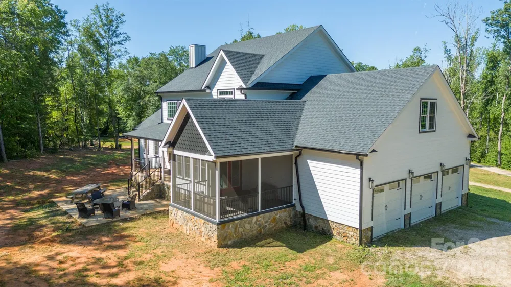378 Walnut Tree Road Statesville, NC 28625