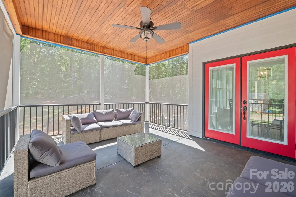378 Walnut Tree Road Statesville, NC 28625