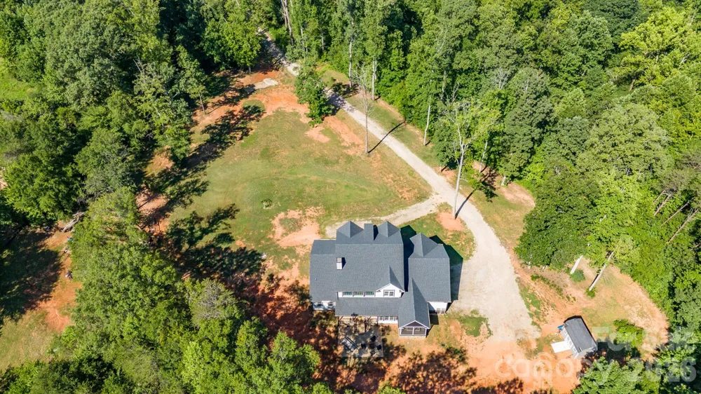 378 Walnut Tree Road Statesville, NC 28625