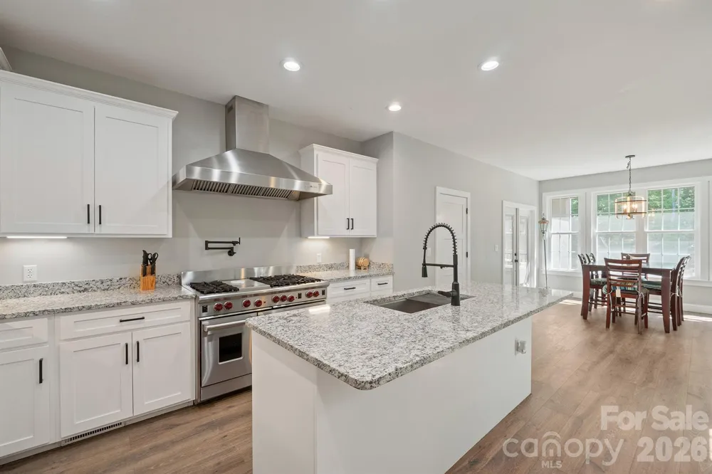 378 Walnut Tree Road Statesville, NC 28625