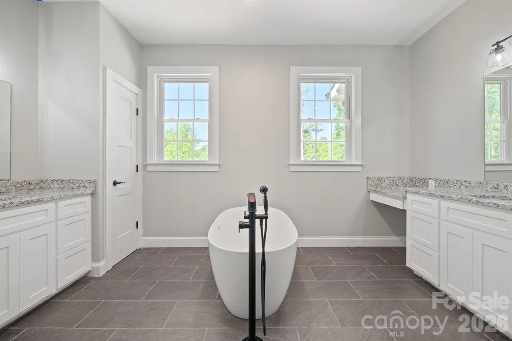 378 Walnut Tree Road Statesville, NC 28625