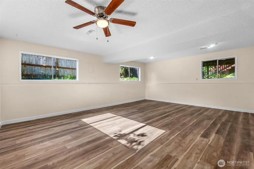 602 Val Vista Drive Montesano, WA 98563