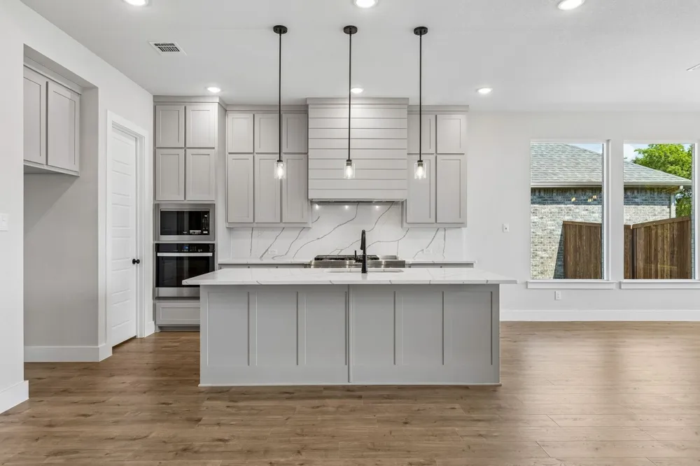 1019 Goldenrod Drive Justin, TX 76247