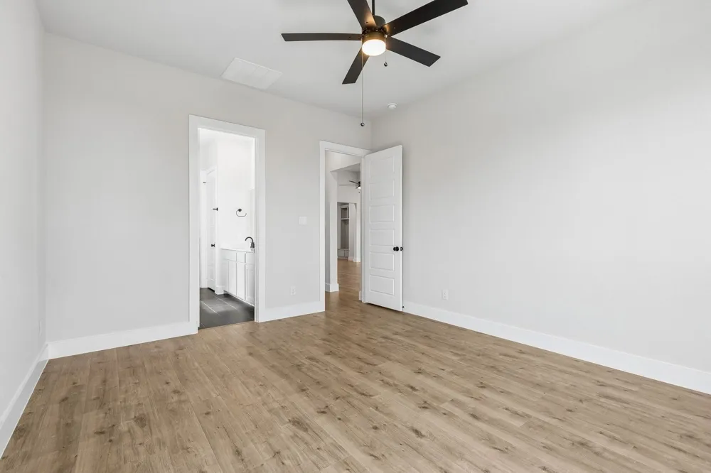 1019 Goldenrod Drive Justin, TX 76247