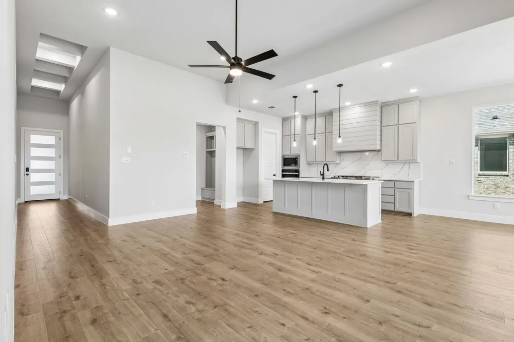 1019 Goldenrod Drive Justin, TX 76247