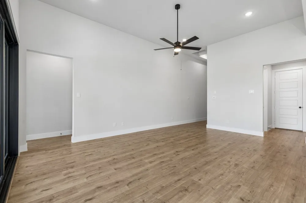 1019 Goldenrod Drive Justin, TX 76247