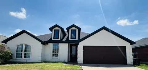 1516 Powder Horn Lane