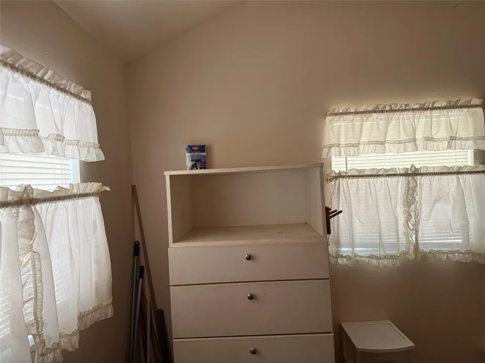 1470 Pr 8060 Woodville, TX 75979
