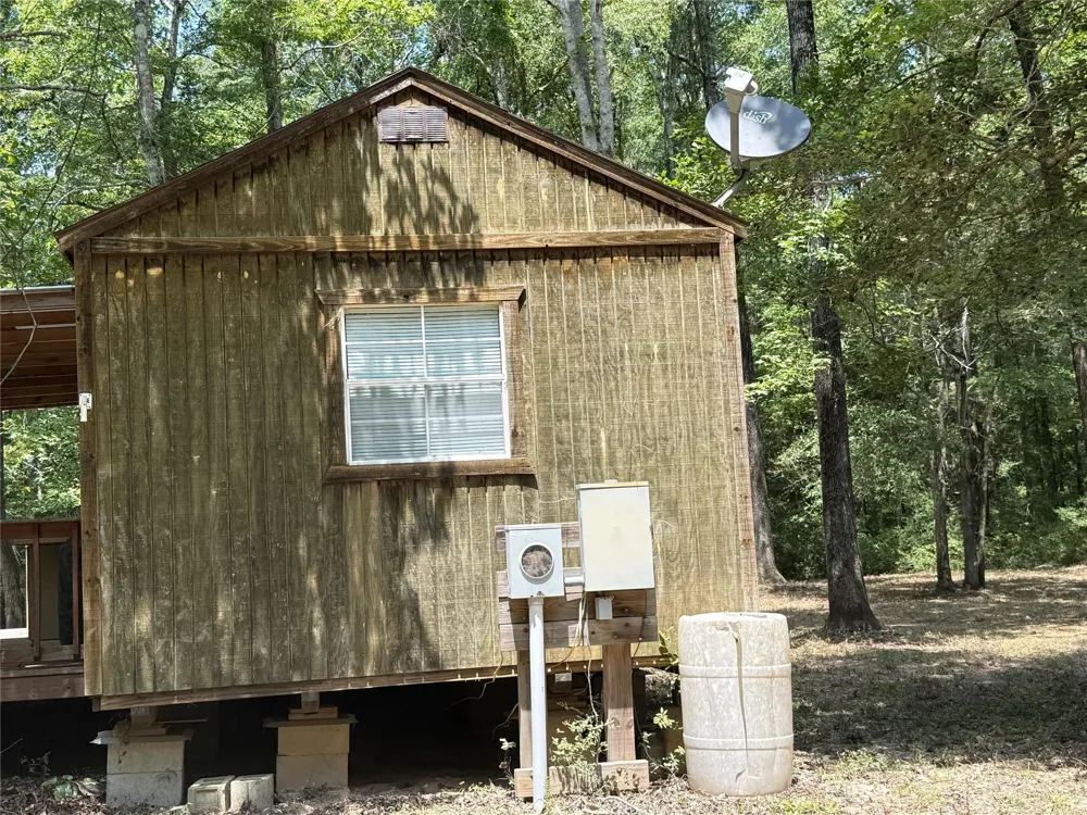 1470 Pr 8060 Woodville, TX 75979