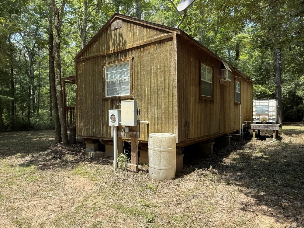 1470 Pr 8060 Woodville, TX 75979