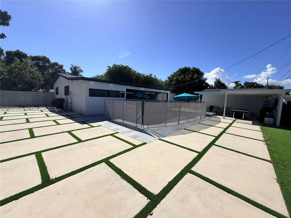 Address Not Shown Cutler Bay, FL 33157