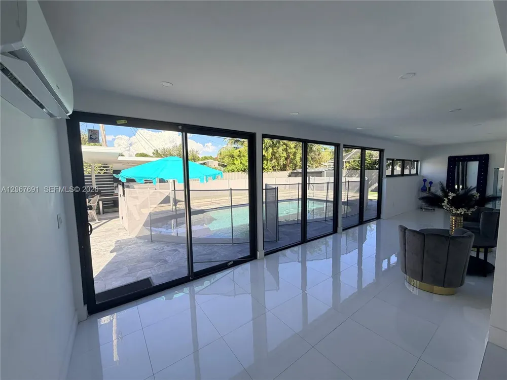 Address Not Shown Cutler Bay, FL 33157