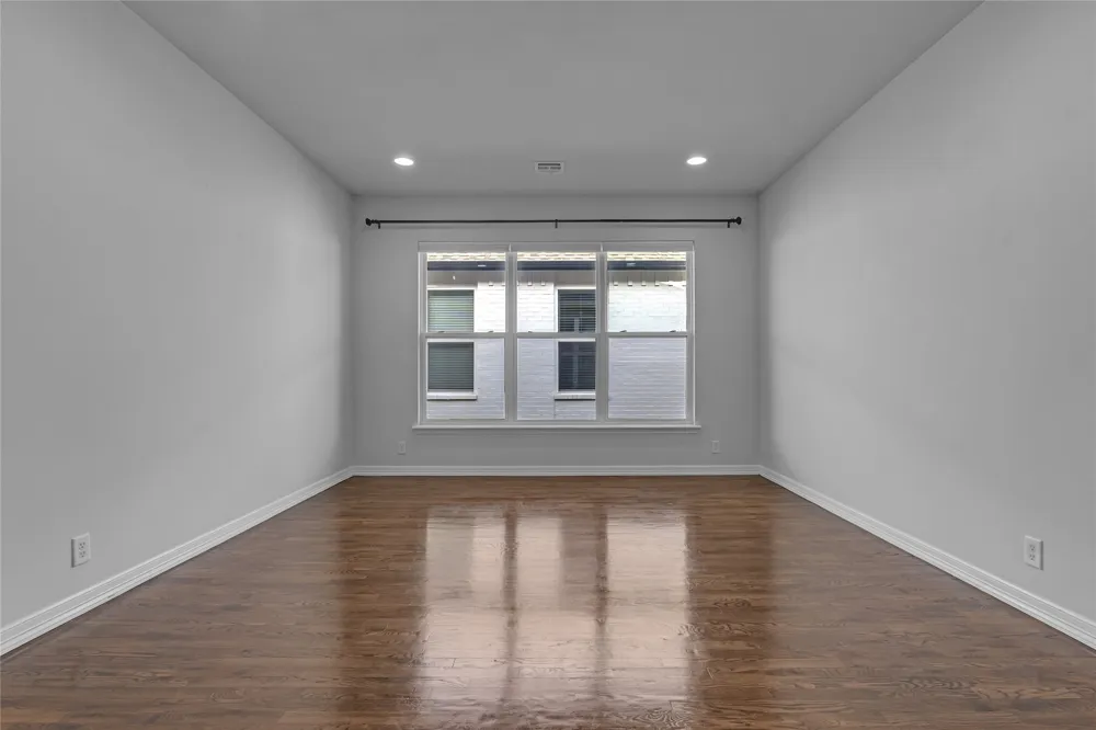 133 W 130th Place S Jenks, OK 74037