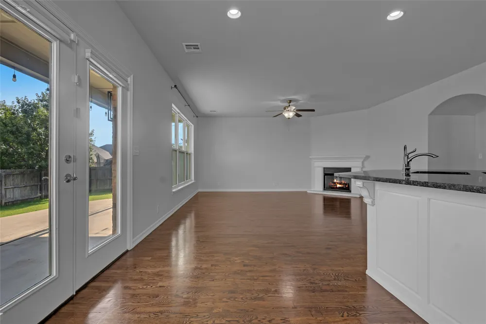 133 W 130th Place S Jenks, OK 74037