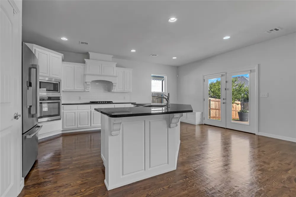 133 W 130th Place S Jenks, OK 74037