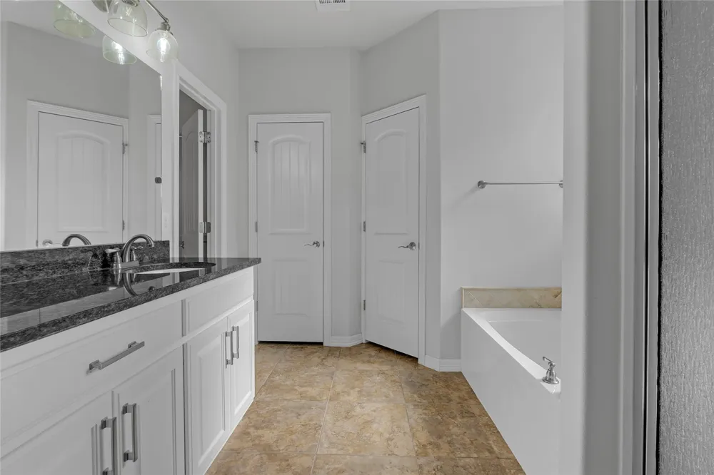 133 W 130th Place S Jenks, OK 74037