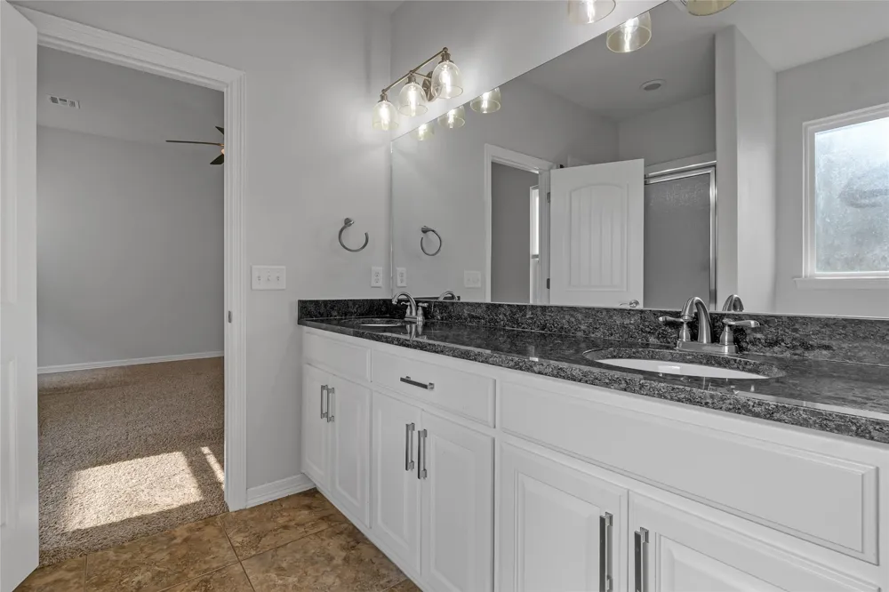 133 W 130th Place S Jenks, OK 74037