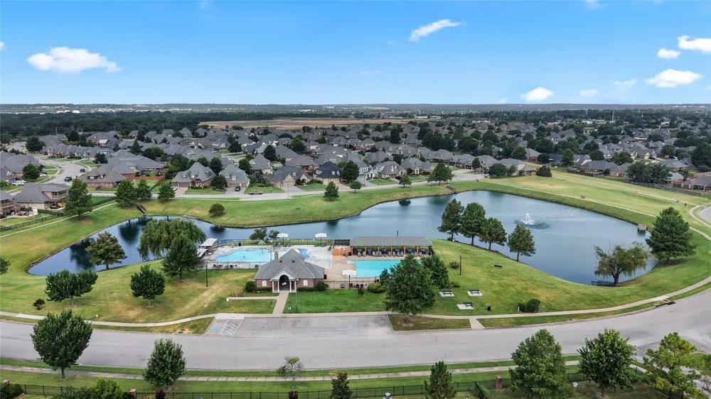 133 W 130th Place S Jenks, OK 74037