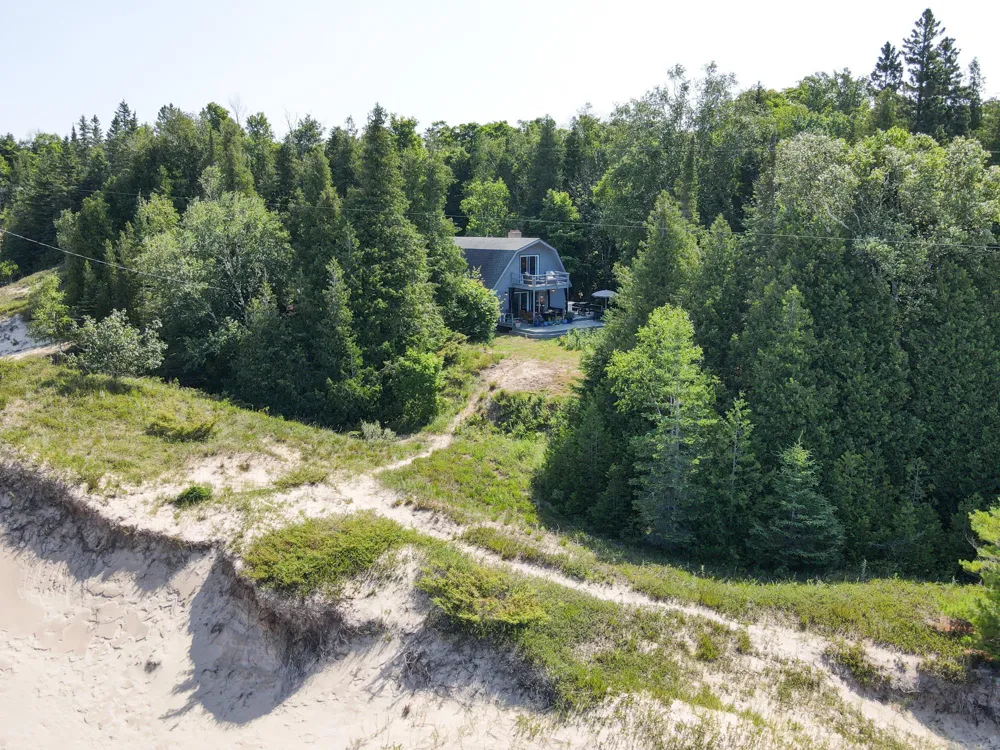 28095 Driftwood Court St James Township, MI 49782