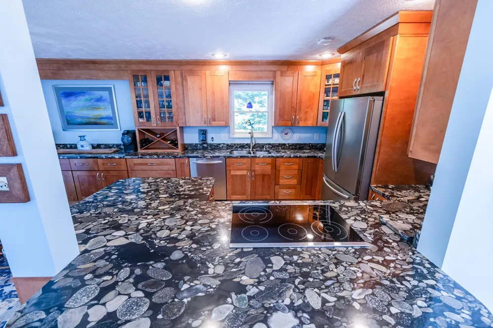 28095 Driftwood Court St James Township, MI 49782