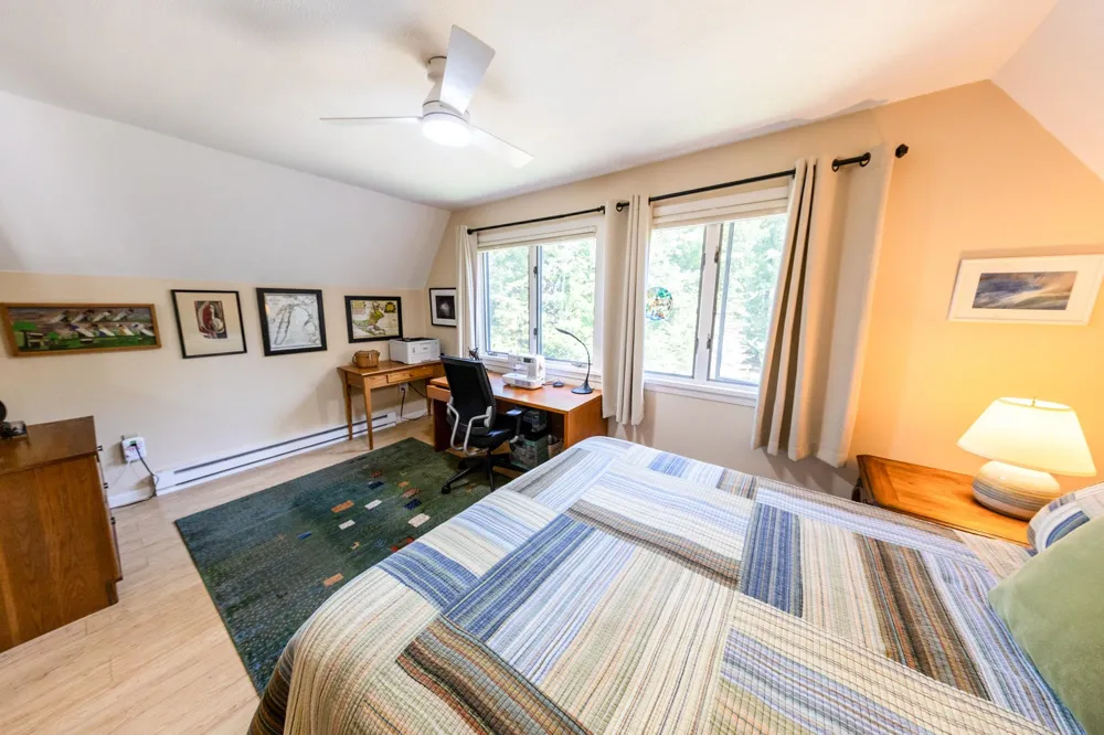 28095 Driftwood Court St James Township, MI 49782