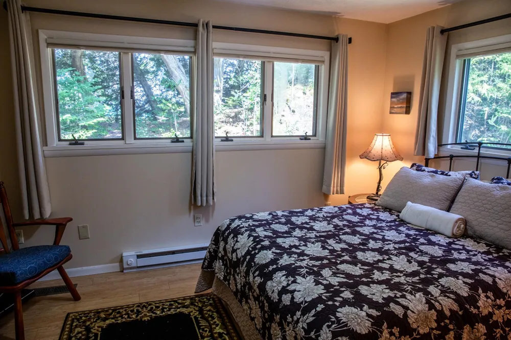 28095 Driftwood Court St James Township, MI 49782