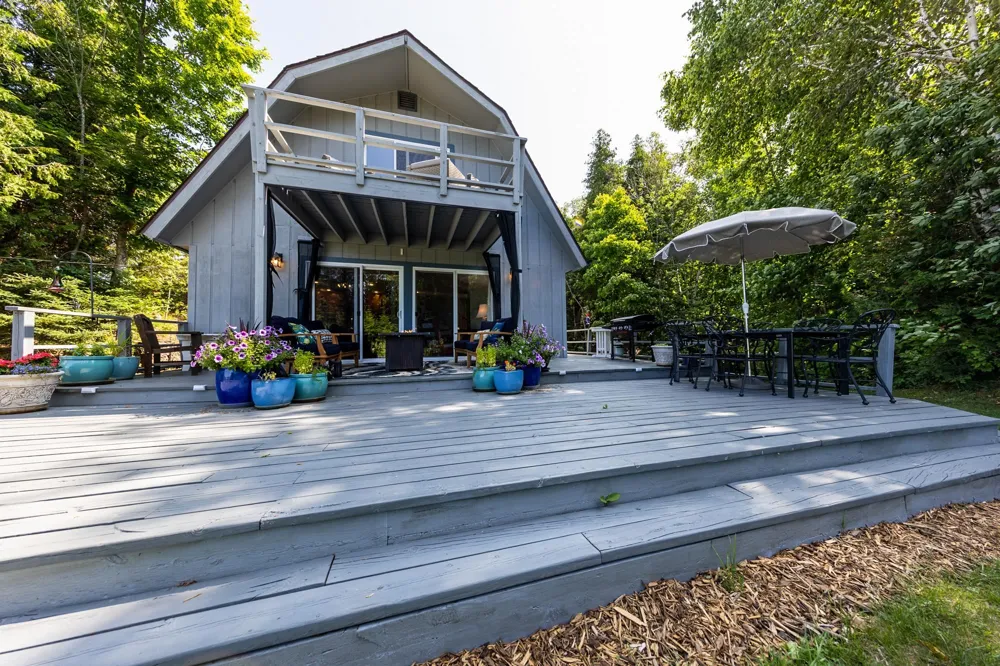 28095 Driftwood Court St James Township, MI 49782