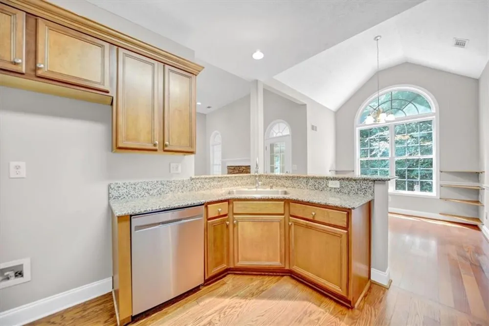 59 Rocky Circle NE White, GA 30184