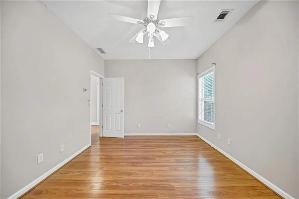59 Rocky Circle NE White, GA 30184