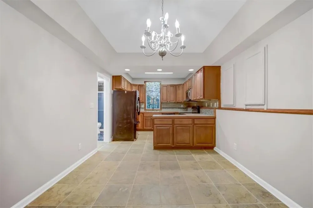 59 Rocky Circle NE White, GA 30184