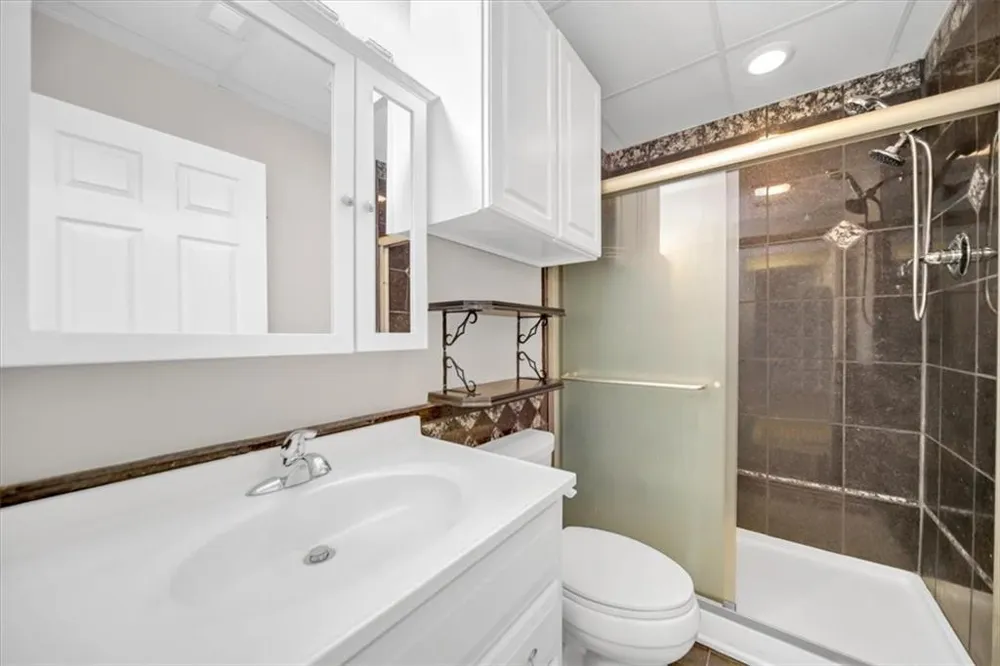 59 Rocky Circle NE White, GA 30184