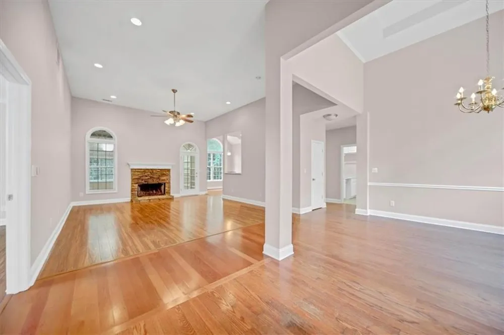 59 Rocky Circle NE White, GA 30184