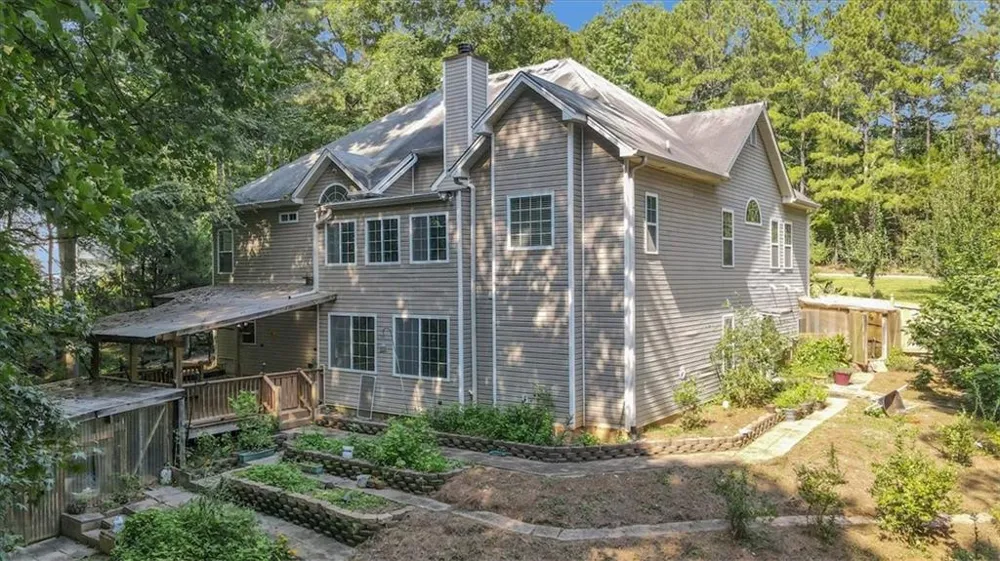 59 Rocky Circle NE White, GA 30184