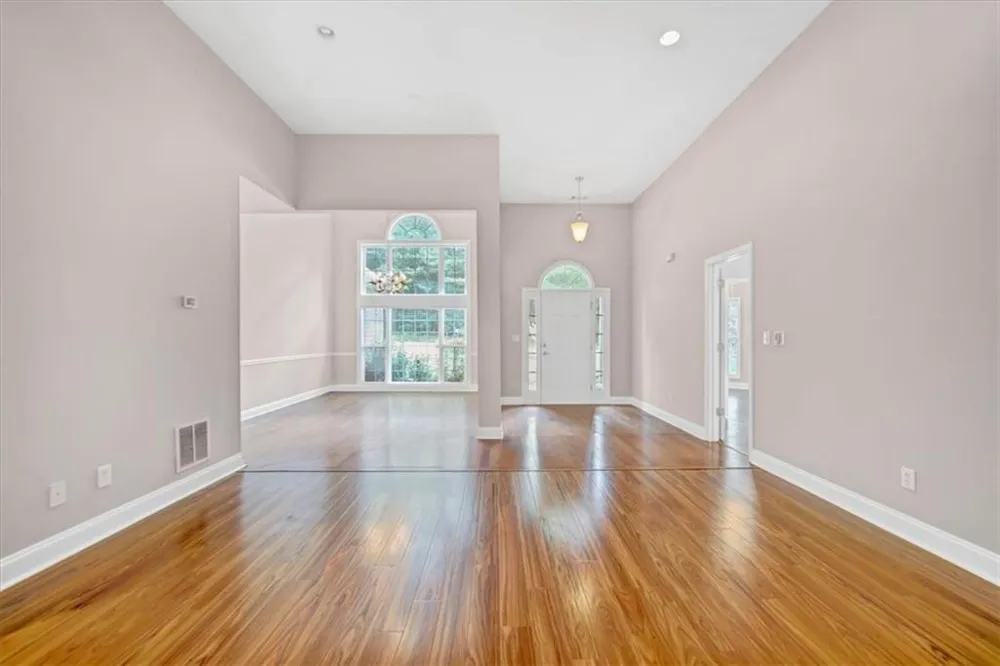 59 Rocky Circle NE White, GA 30184