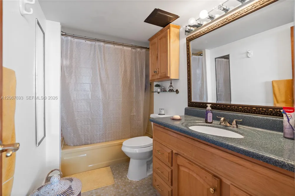 100 Golden Isles Dr #1109 Hallandale Beach, FL 33009