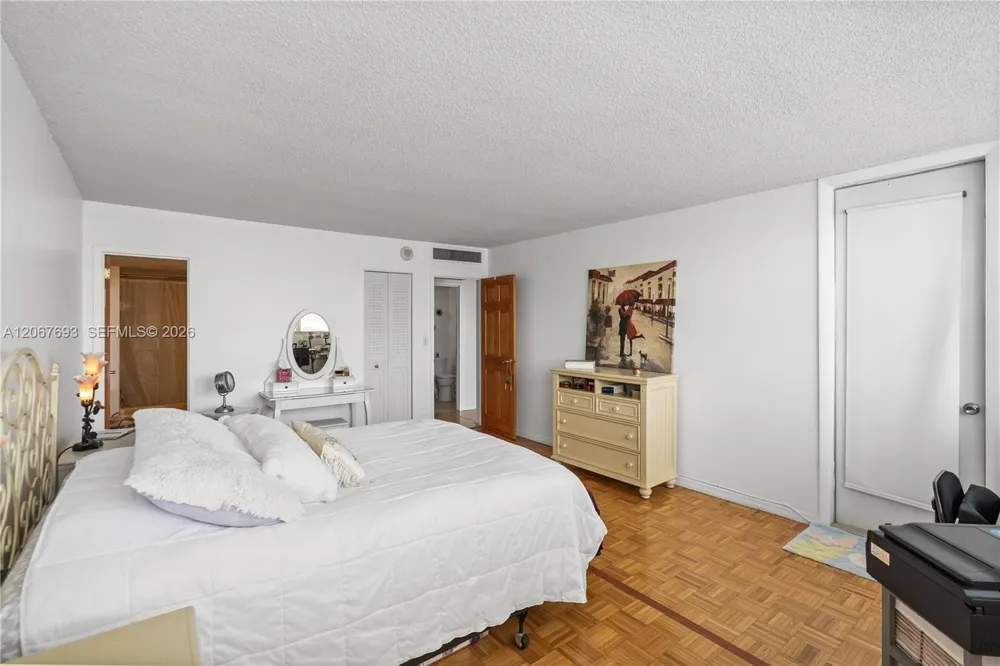 100 Golden Isles Dr #1109 Hallandale Beach, FL 33009