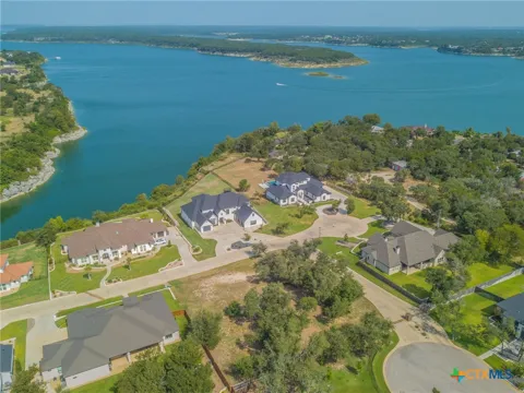 13 Agua Canyon Court
