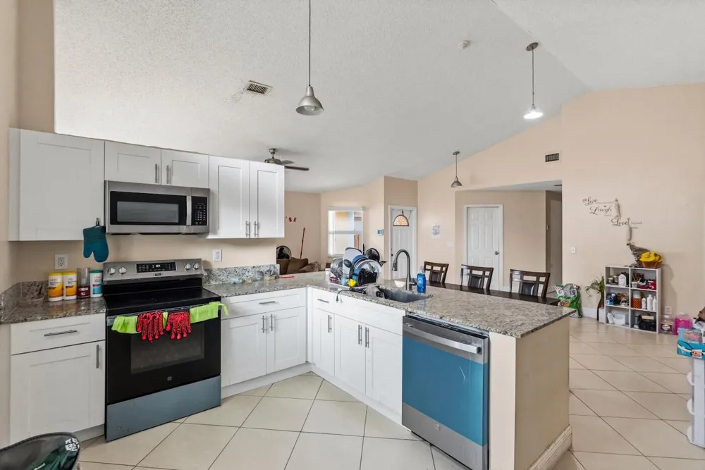 312 BISHOP ROAD North Lauderdale, FL 33068