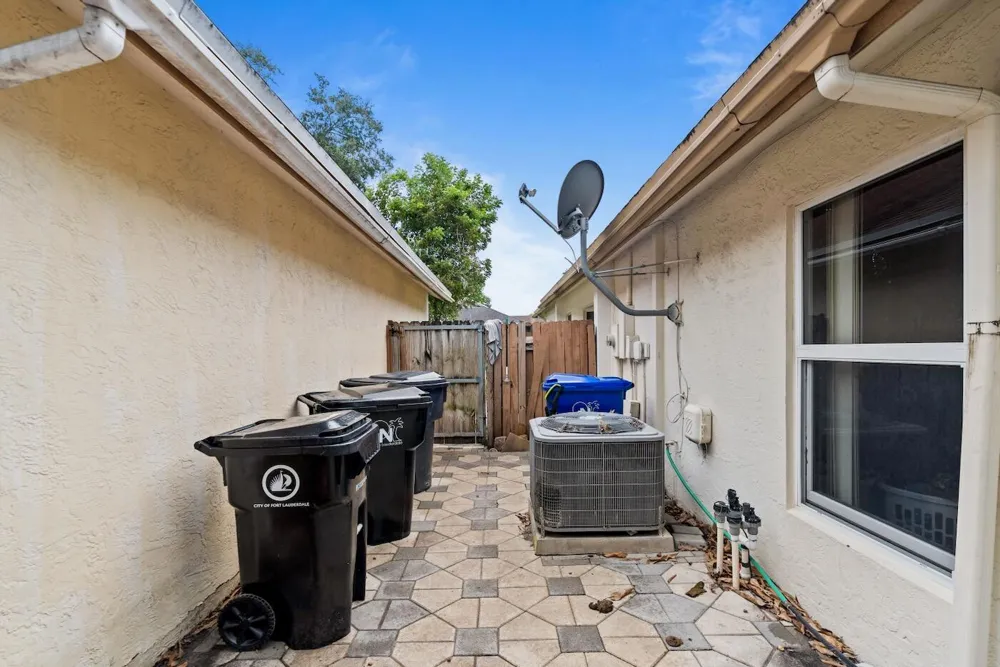 312 BISHOP ROAD North Lauderdale, FL 33068