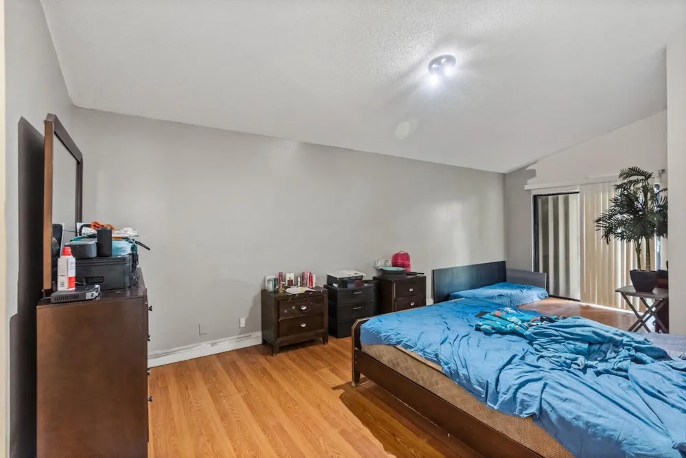 312 BISHOP ROAD North Lauderdale, FL 33068