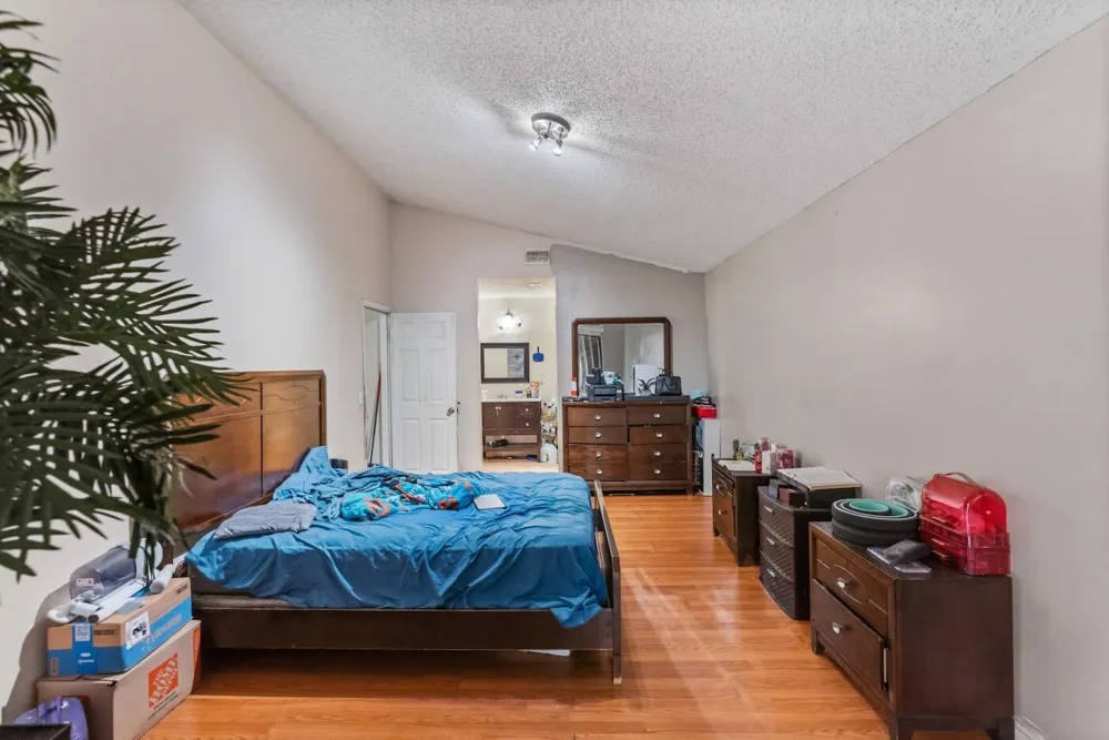 312 BISHOP ROAD North Lauderdale, FL 33068